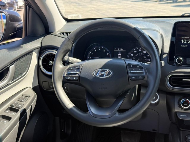 2023 Hyundai Kona SEL - Photo 11
