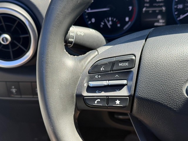 2023 Hyundai Kona SEL - Photo 18