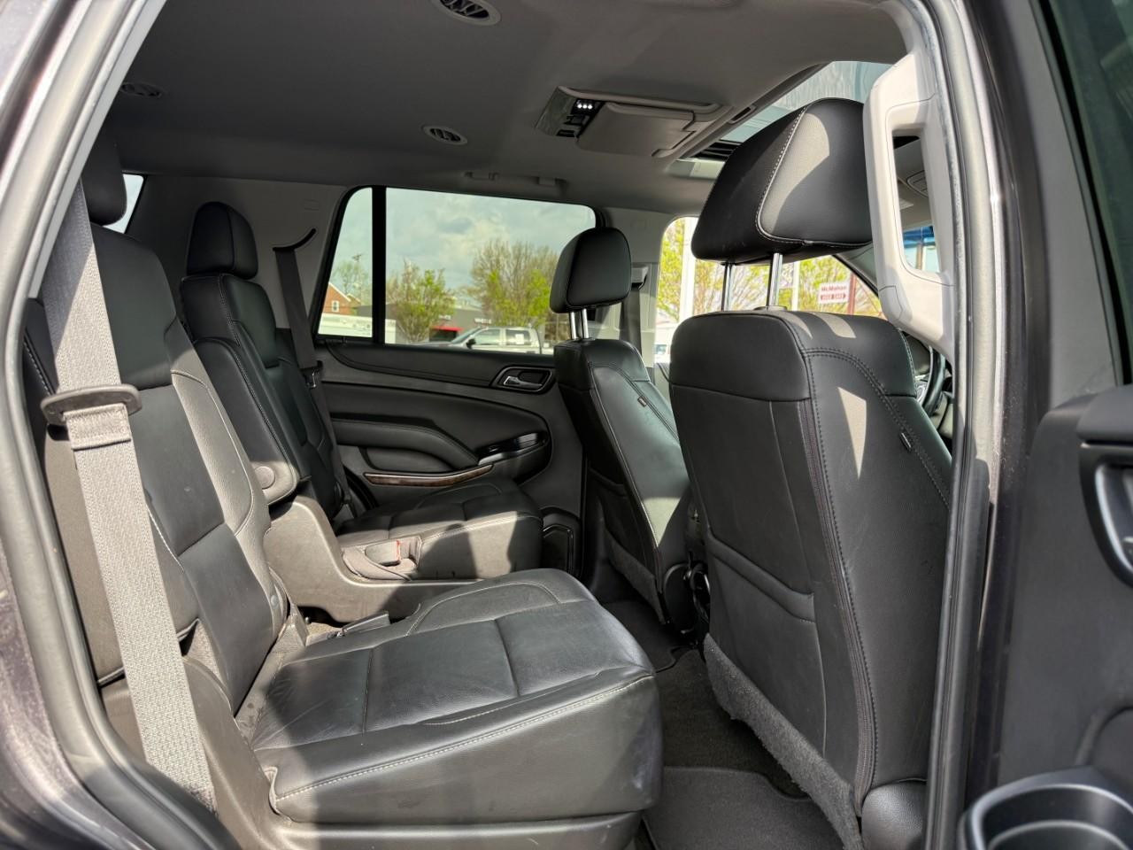 Chevrolet Tahoe Vehicle Full-screen Gallery Image 07