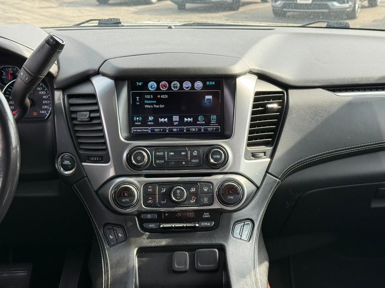 Chevrolet Tahoe Vehicle Full-screen Gallery Image 11