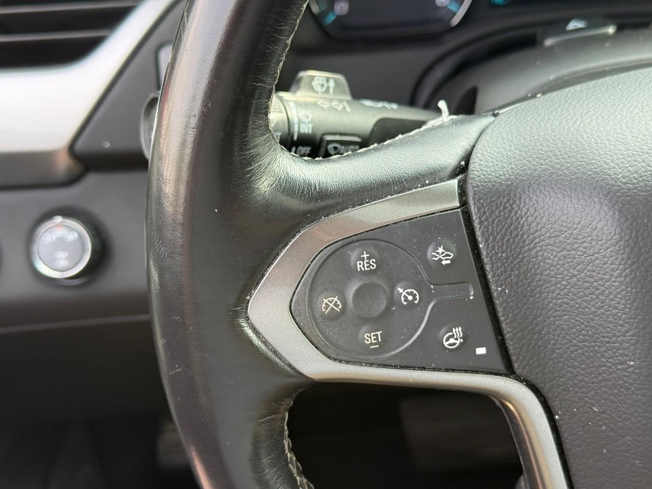 Chevrolet Tahoe Vehicle Full-screen Gallery Image 19