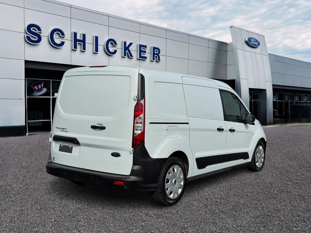 Ford Transit Connect Van Vehicle Full-screen Gallery Image 02