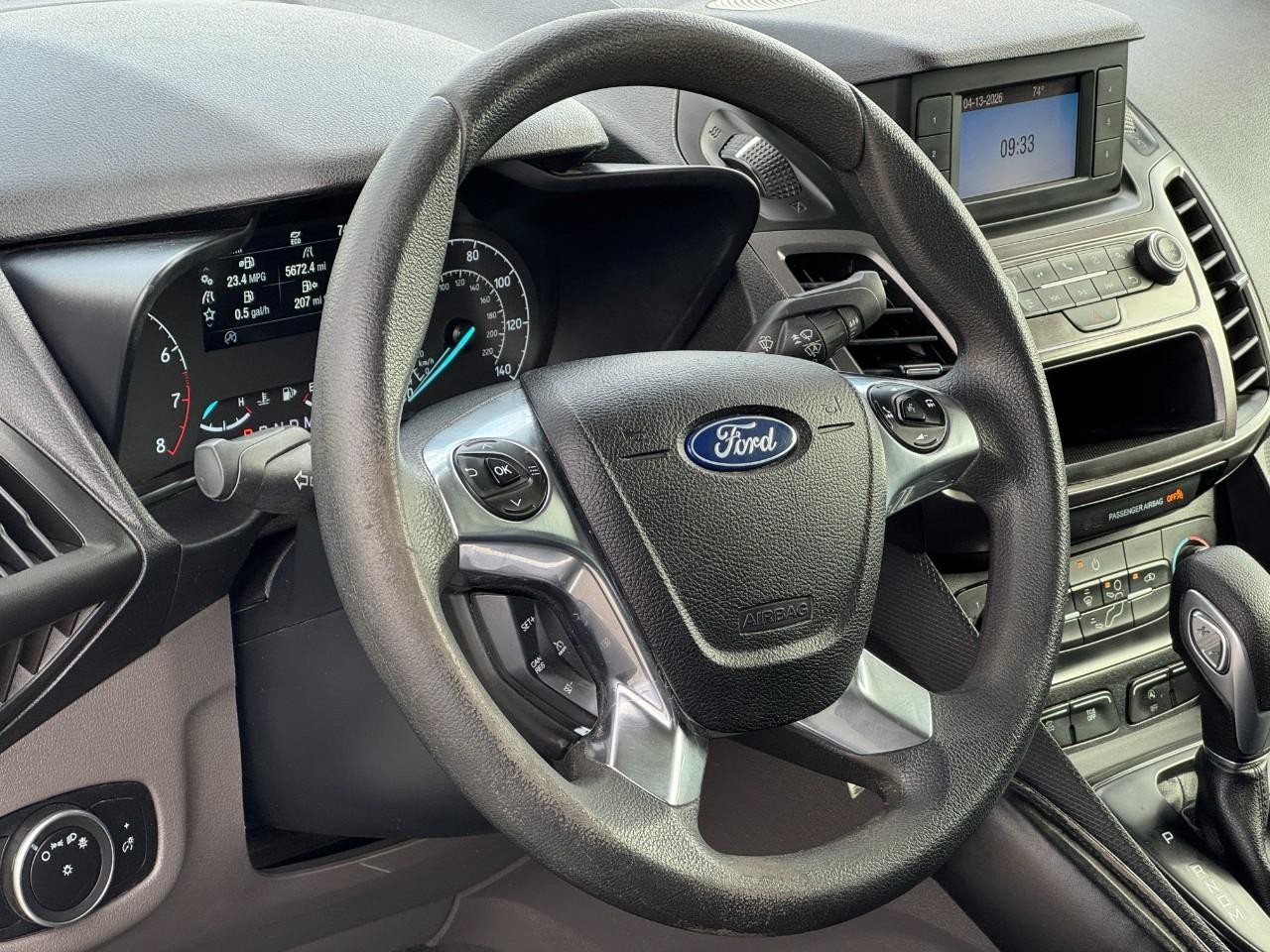 Ford Transit Connect Van Vehicle Full-screen Gallery Image 13