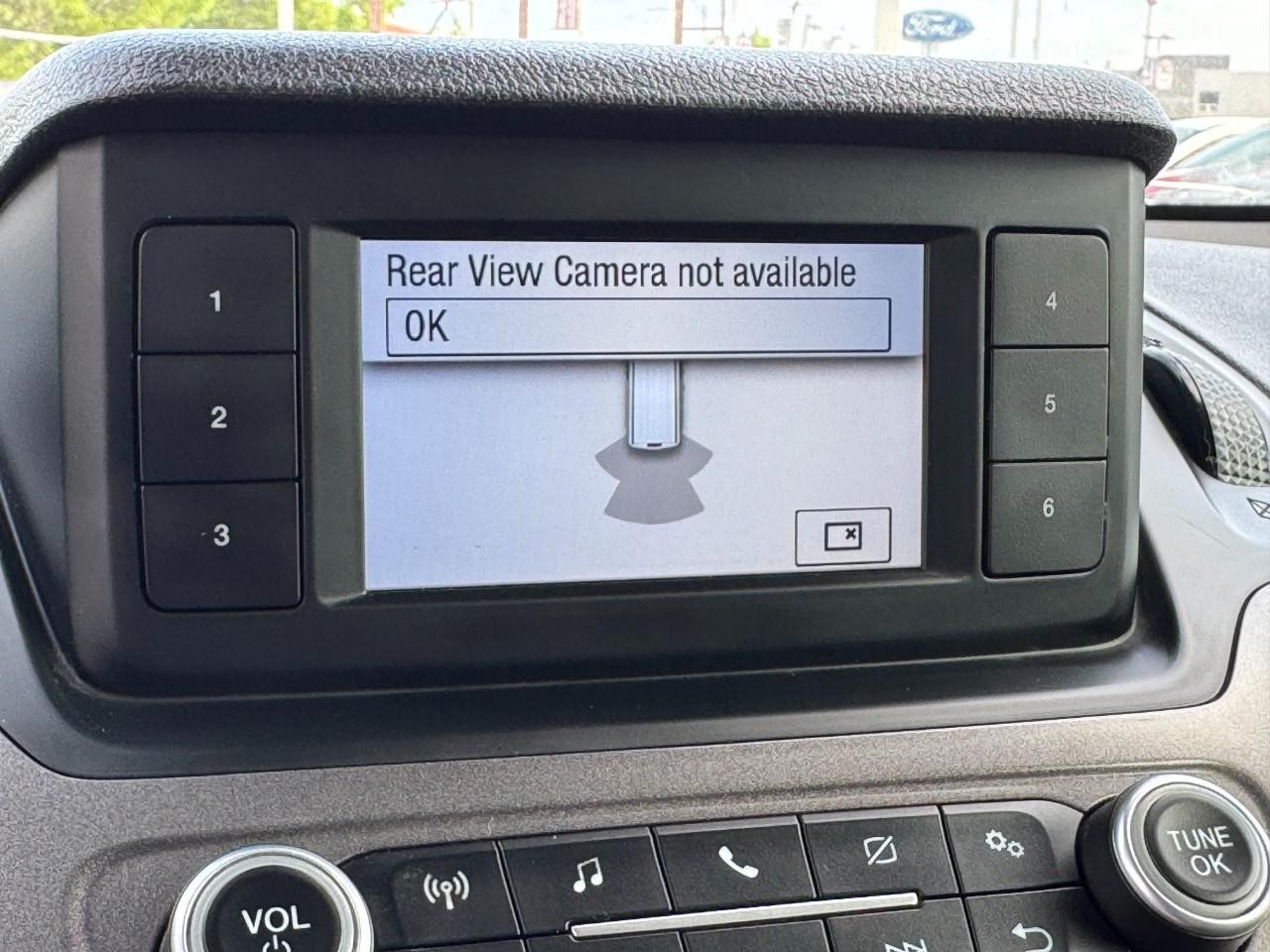 Ford Transit Connect Van Vehicle Full-screen Gallery Image 21