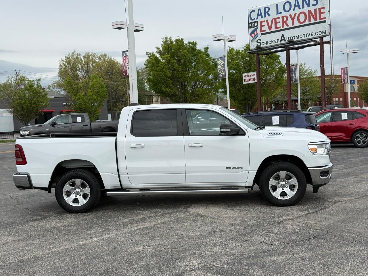 Ram 1500 Vehicle Full-screen Gallery Image 05