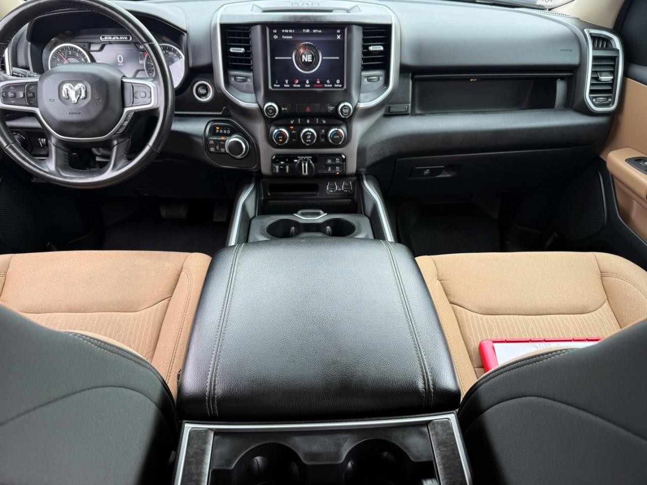 Ram 1500 Vehicle Full-screen Gallery Image 11
