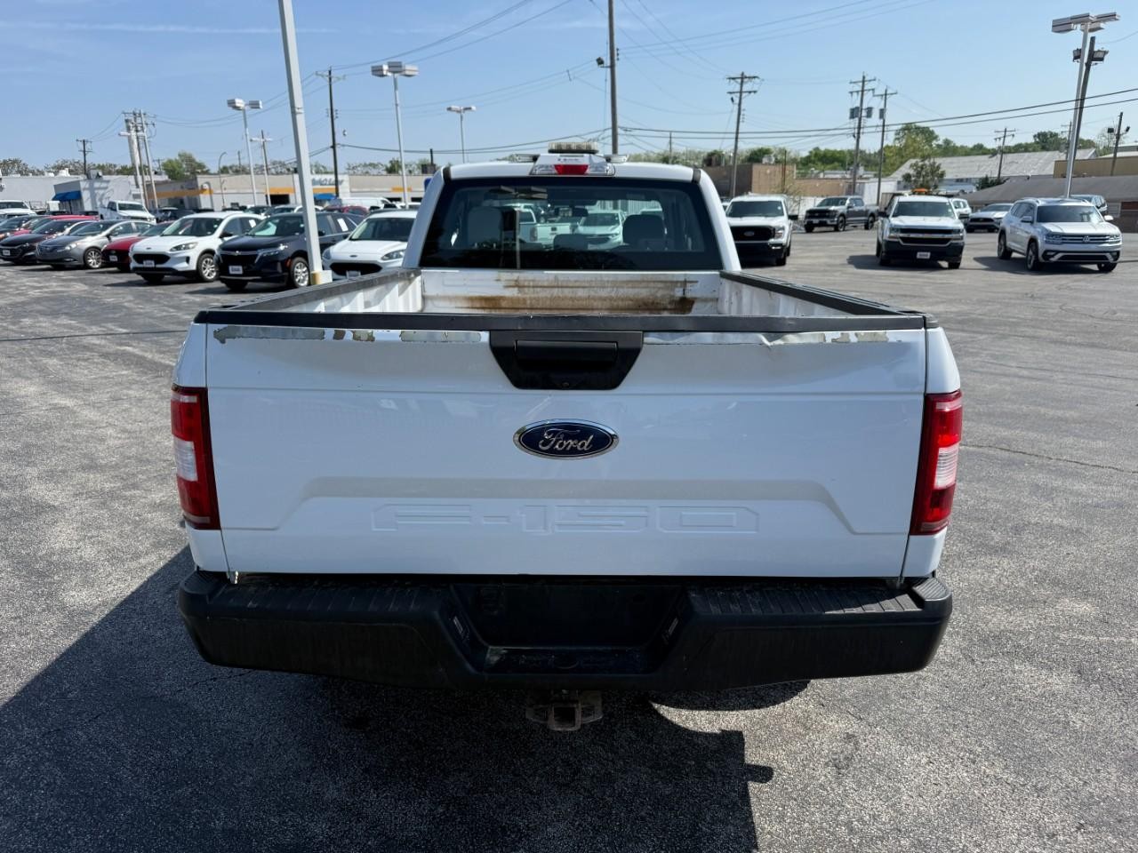 Ford F-150 Vehicle Full-screen Gallery Image 08