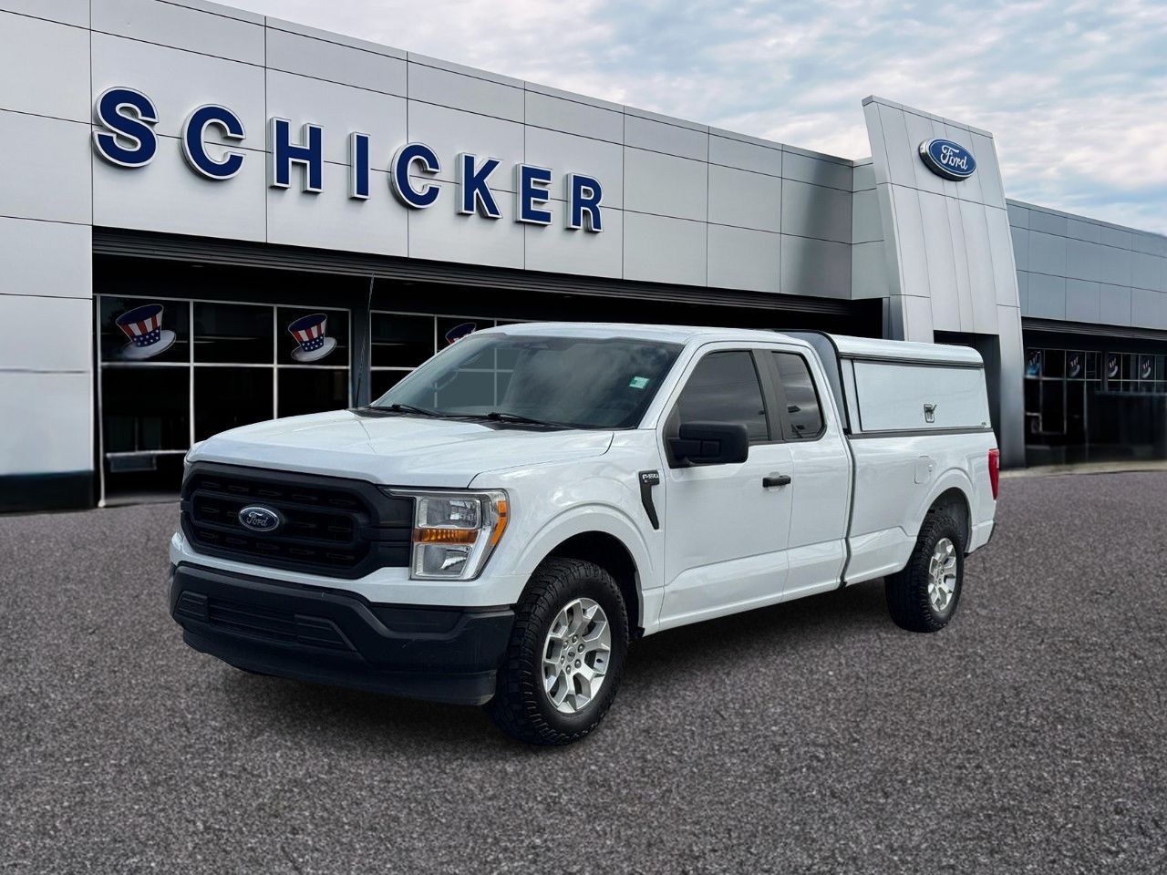 Ford F-150 Vehicle Full-screen Gallery Image 04