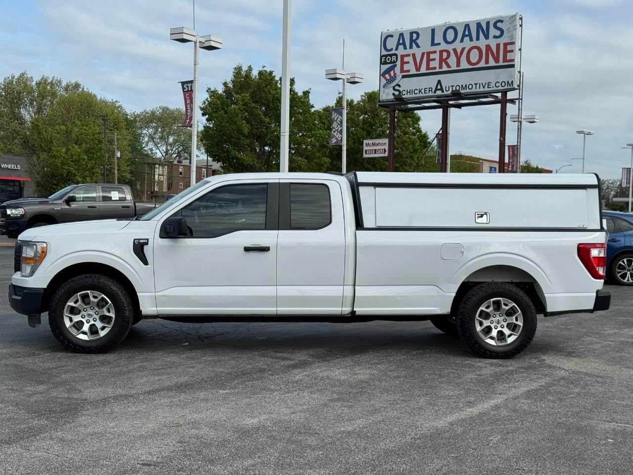 Ford F-150 Vehicle Full-screen Gallery Image 06