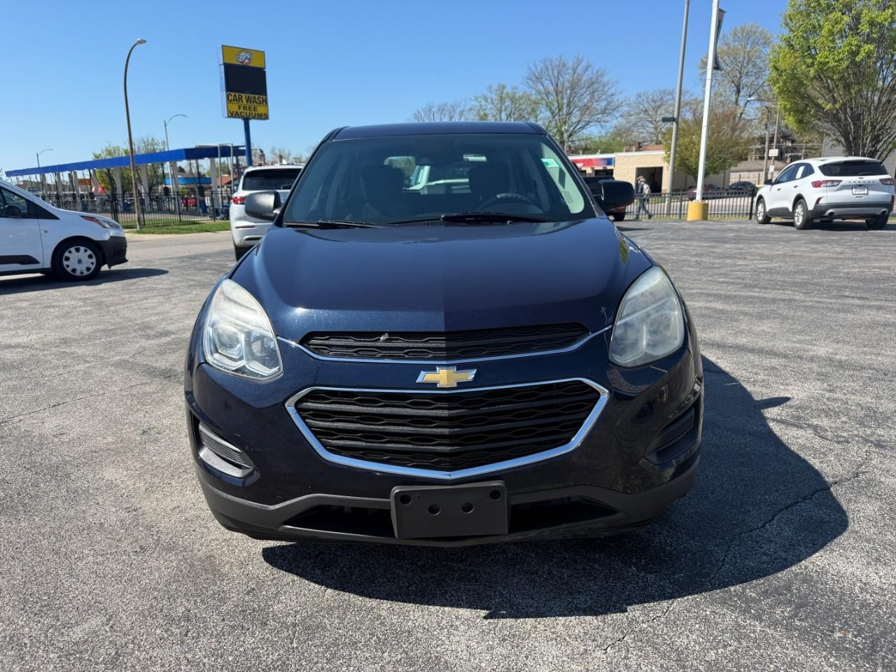 Chevrolet Equinox Vehicle Full-screen Gallery Image 09