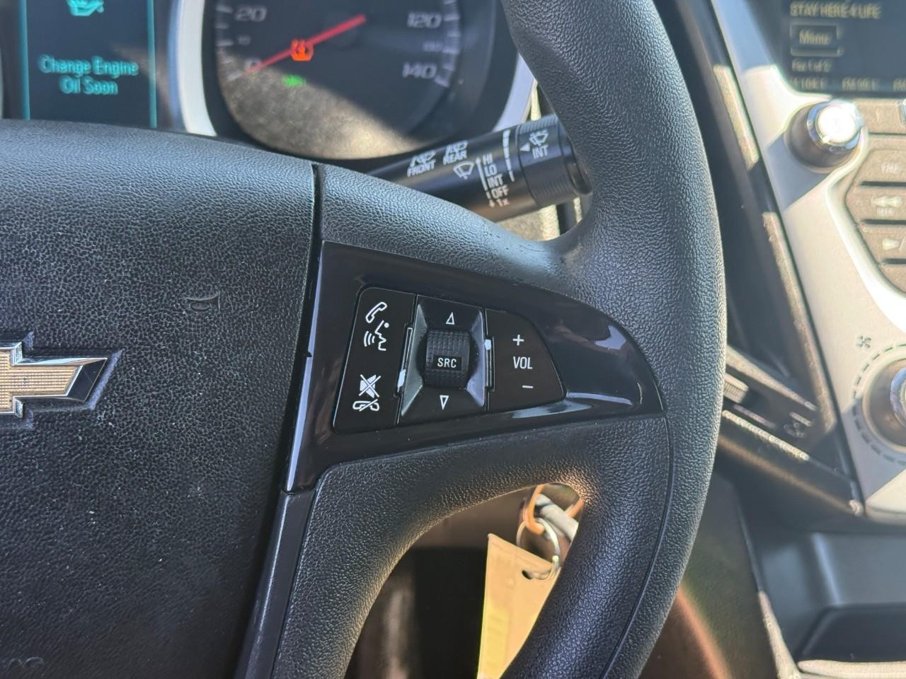 Chevrolet Equinox Vehicle Full-screen Gallery Image 20