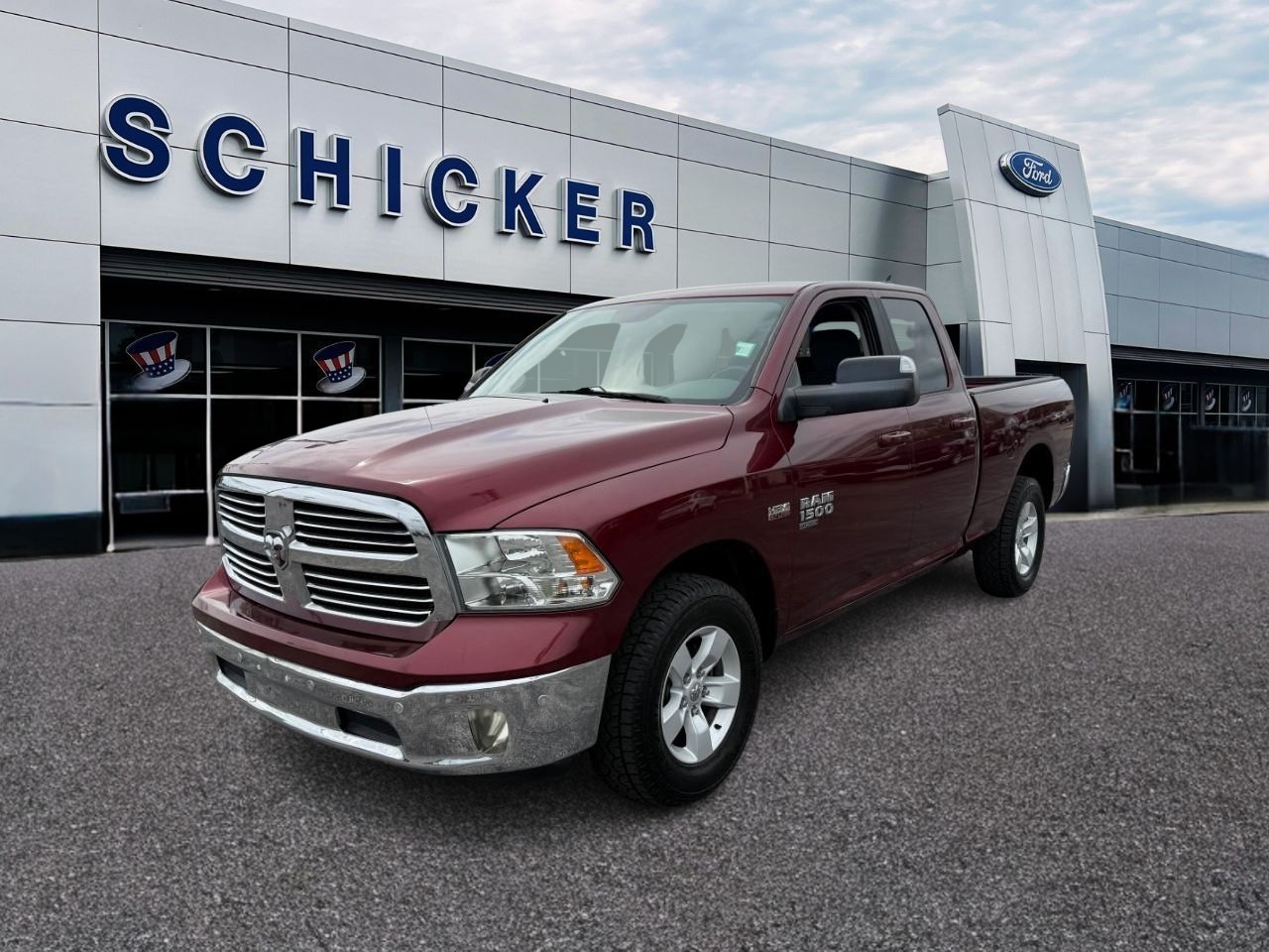 Ram 1500 Classic Vehicle Full-screen Gallery Image 04
