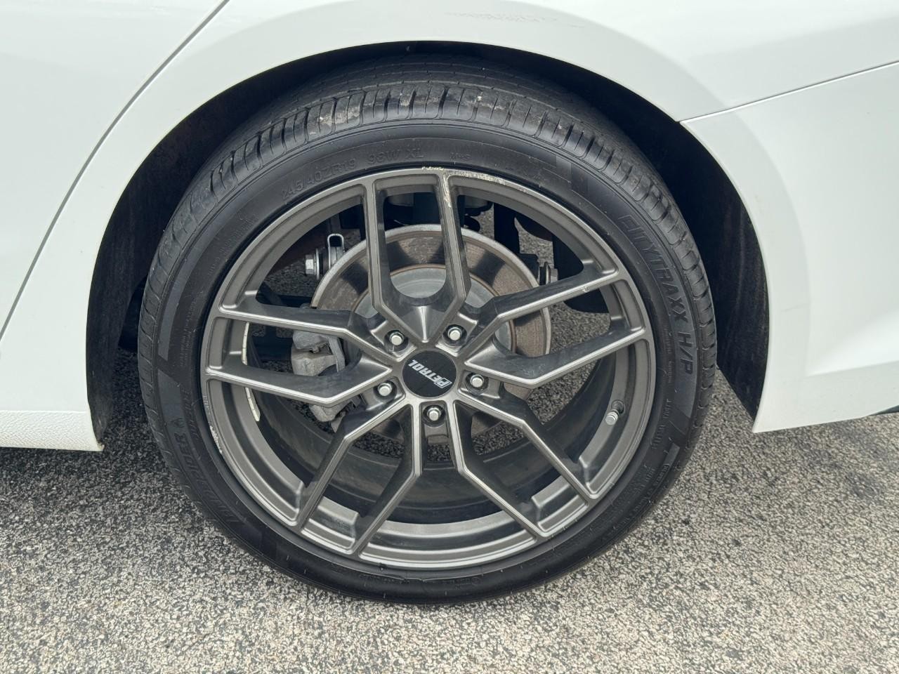 Chevrolet Malibu Vehicle Full-screen Gallery Image 08