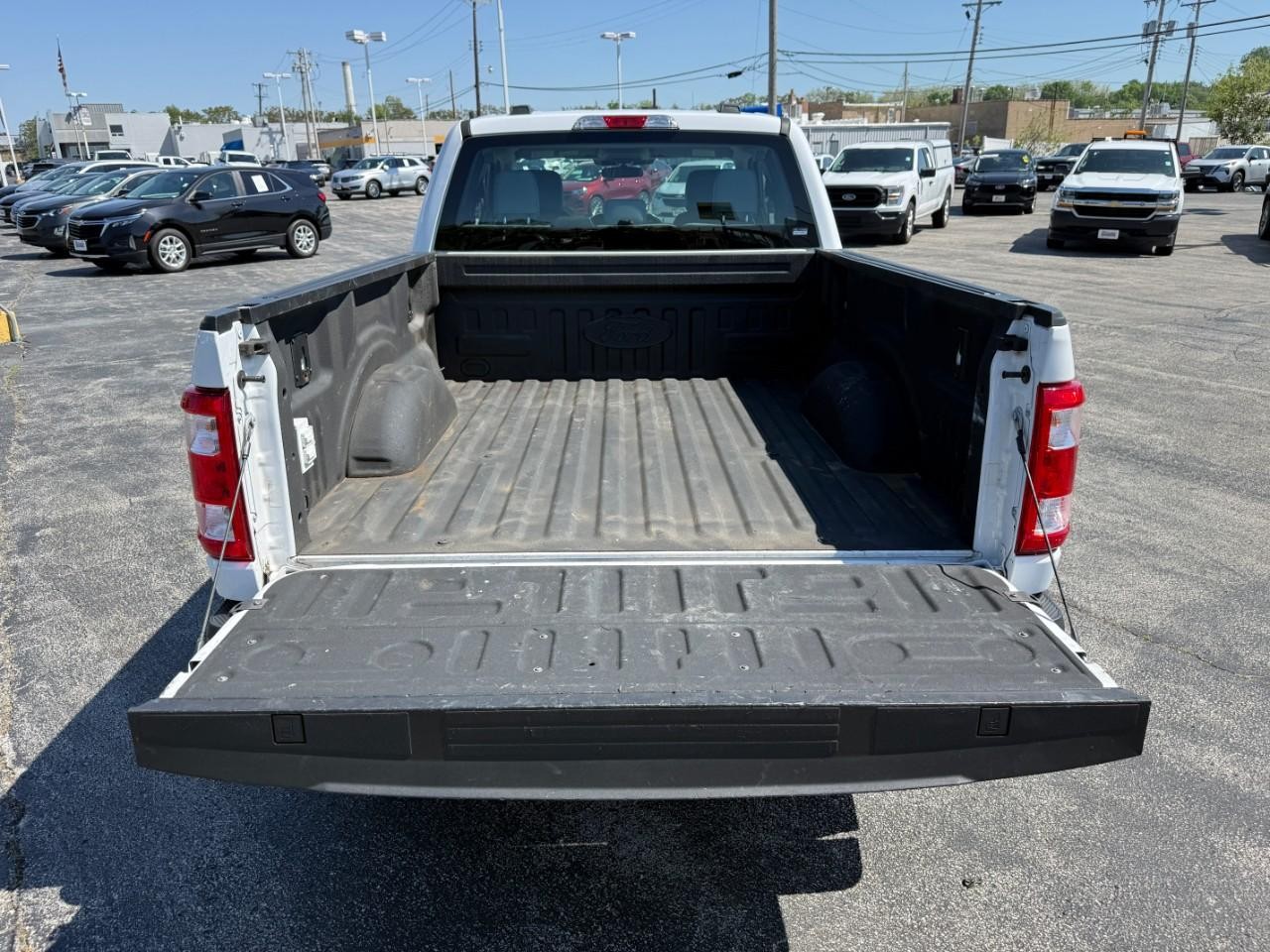 Ford F-150 Vehicle Full-screen Gallery Image 07