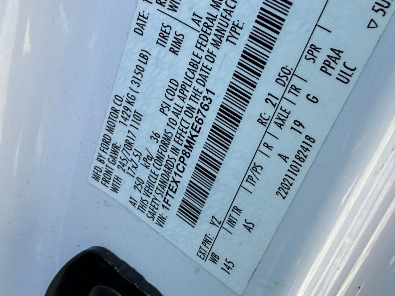 Ford F-150 Vehicle Full-screen Gallery Image 20