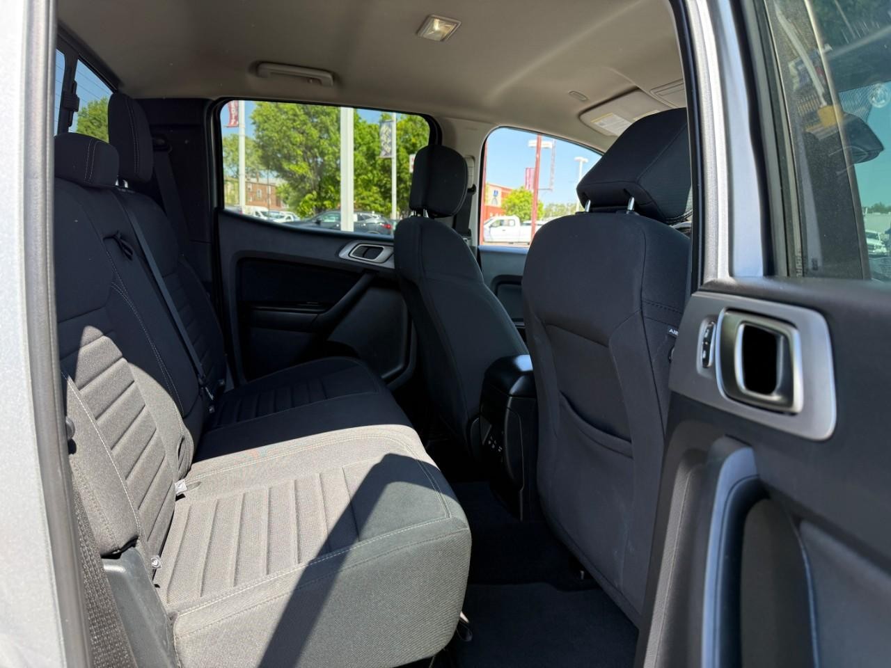 Ford Ranger Vehicle Full-screen Gallery Image 11