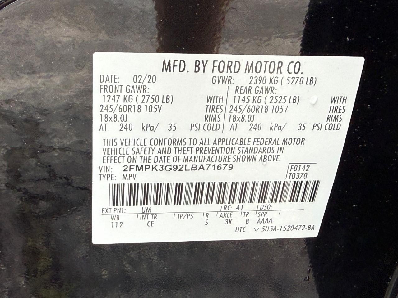 Ford Edge Vehicle Full-screen Gallery Image 24