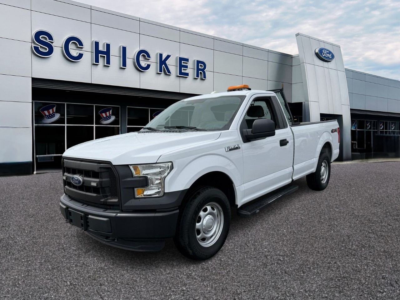 Ford F-150 Vehicle Full-screen Gallery Image 04