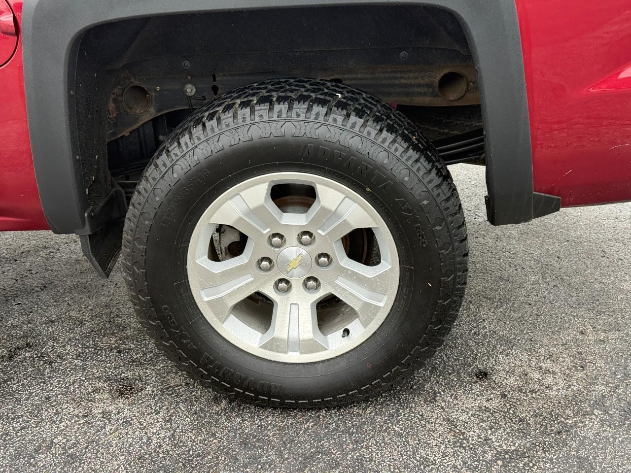 Chevrolet Silverado 1500 Vehicle Full-screen Gallery Image 06