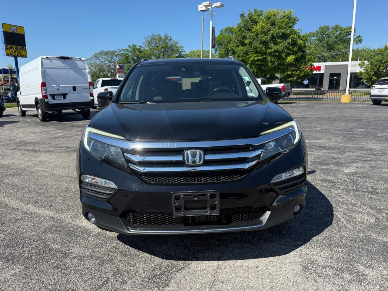 Honda Pilot Vehicle Full-screen Gallery Image 09