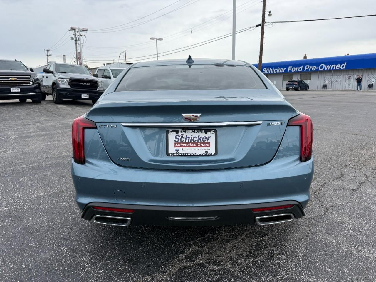 Cadillac CT5 Vehicle Full-screen Gallery Image 08