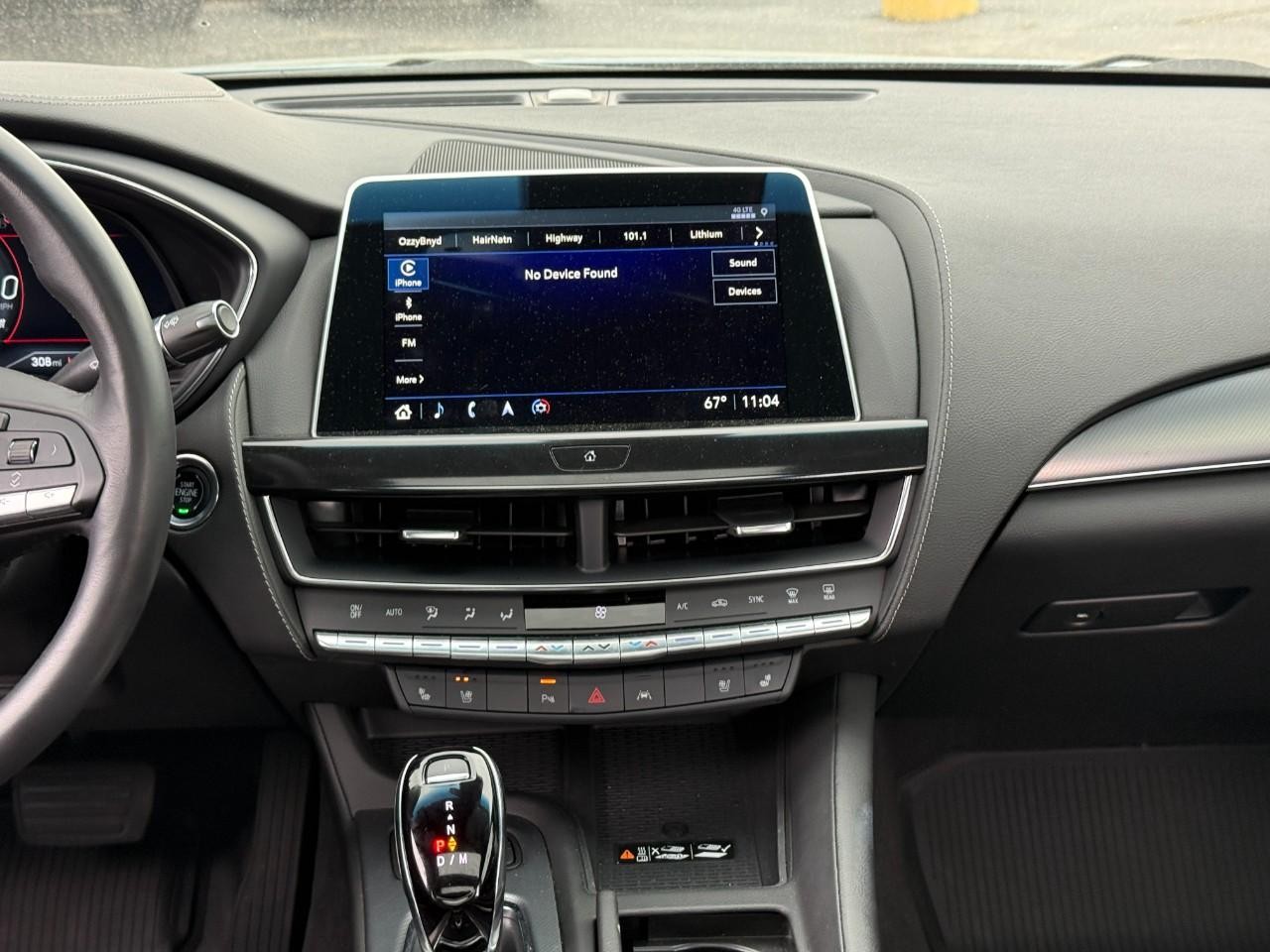 Cadillac CT5 Vehicle Full-screen Gallery Image 13