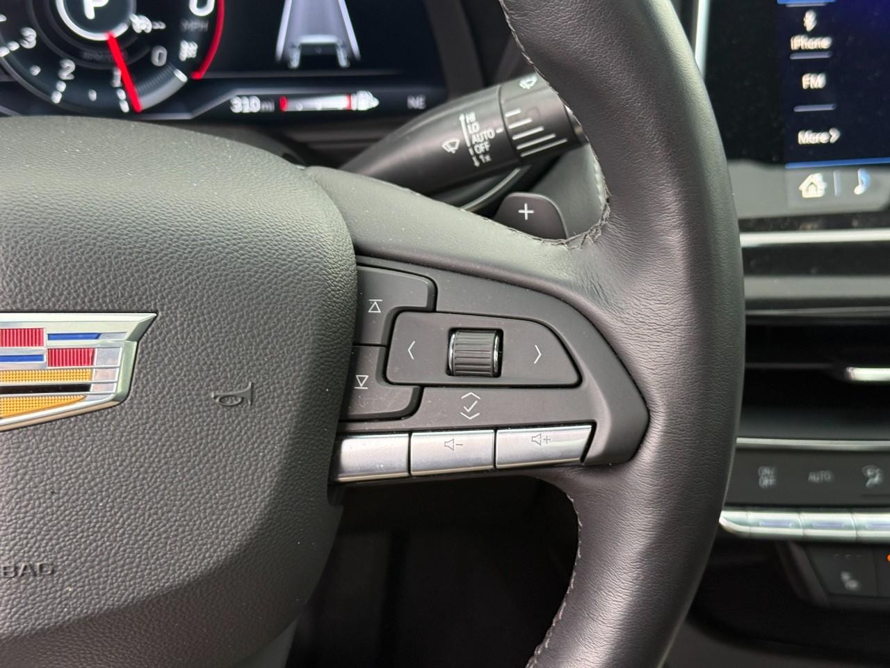 Cadillac CT5 Vehicle Full-screen Gallery Image 21