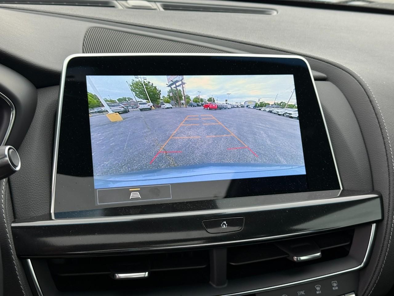 Cadillac CT5 Vehicle Full-screen Gallery Image 25