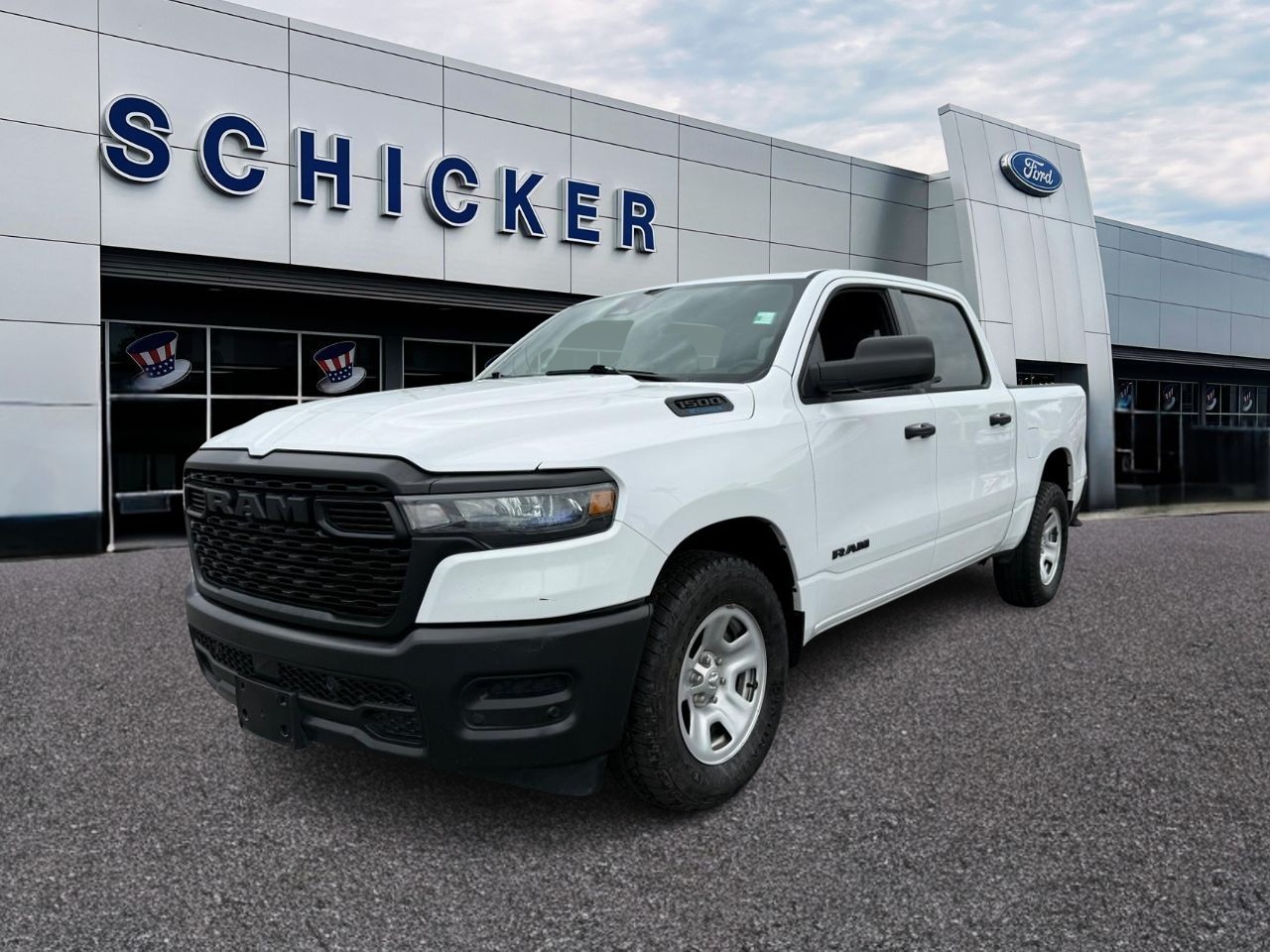 Ram 1500 Vehicle Full-screen Gallery Image 04