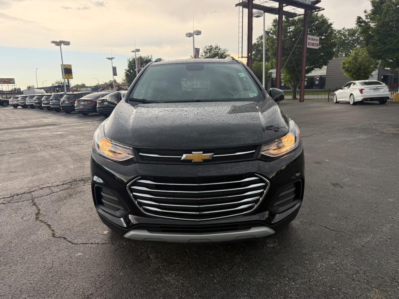 Chevrolet Trax Vehicle Full-screen Gallery Image 09