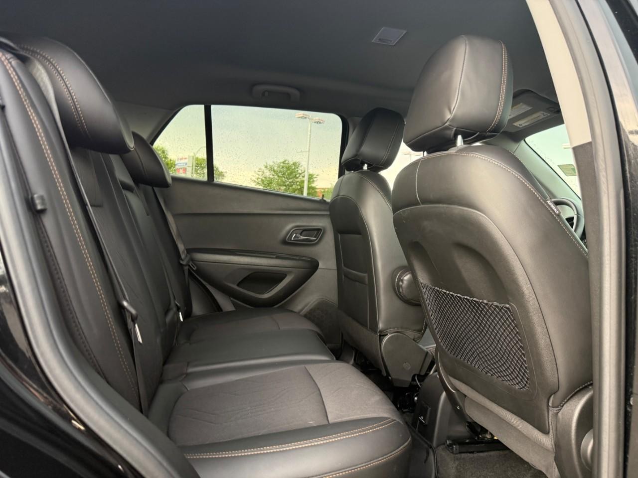 Chevrolet Trax Vehicle Full-screen Gallery Image 10