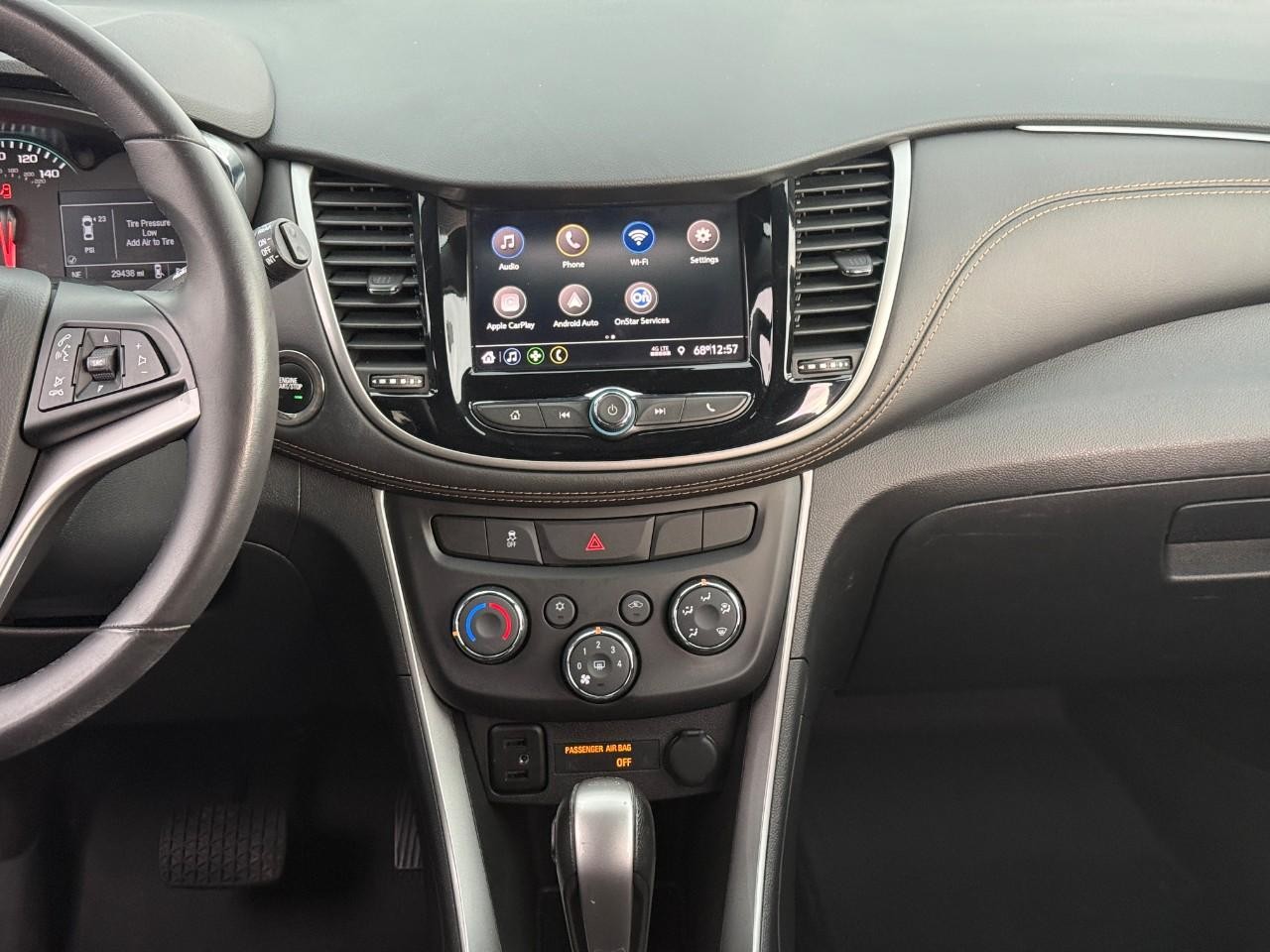 Chevrolet Trax Vehicle Full-screen Gallery Image 13