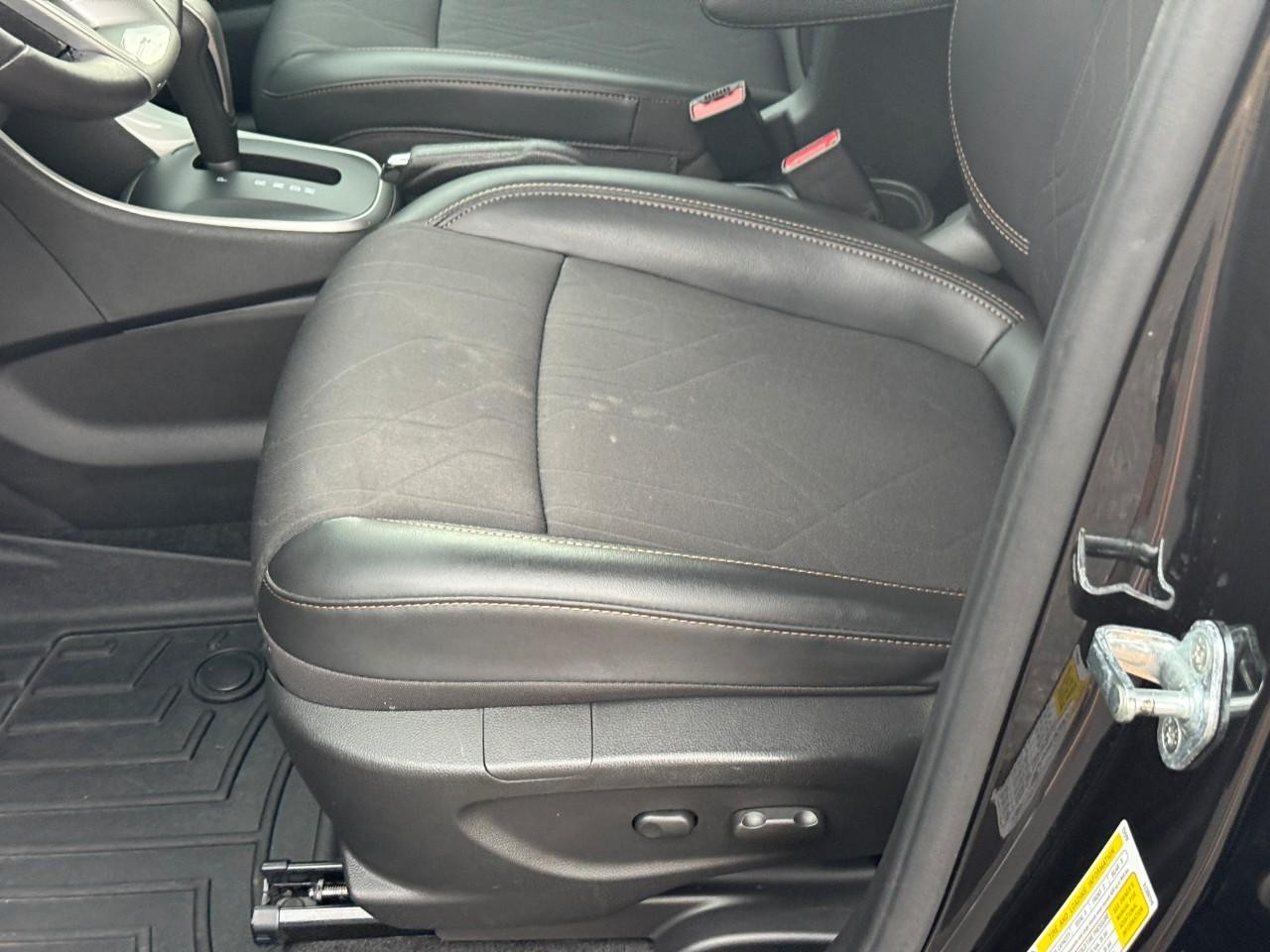 Chevrolet Trax Vehicle Full-screen Gallery Image 17