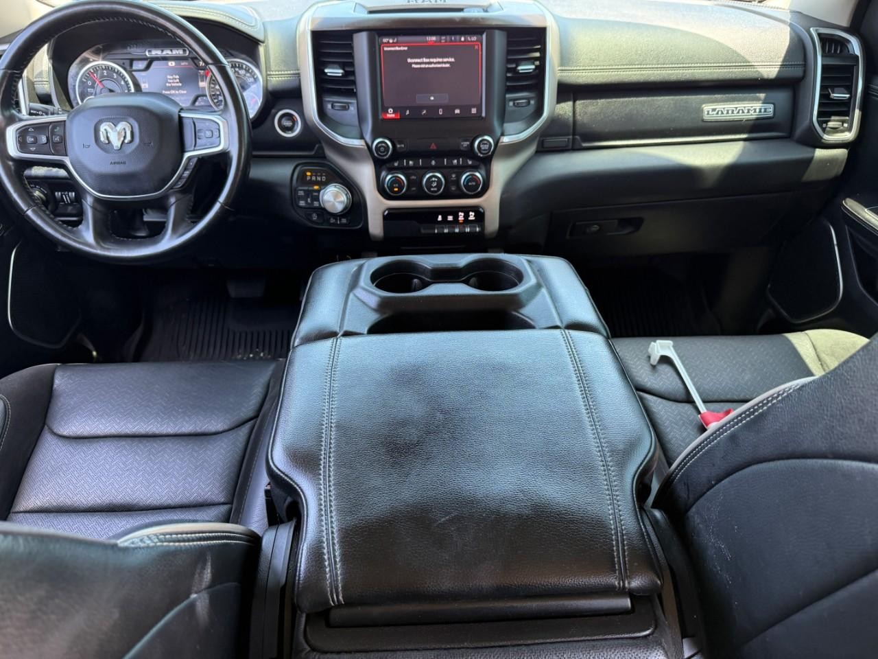 Ram 1500 Vehicle Full-screen Gallery Image 11