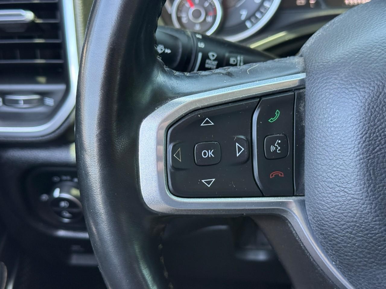 Ram 1500 Vehicle Full-screen Gallery Image 19