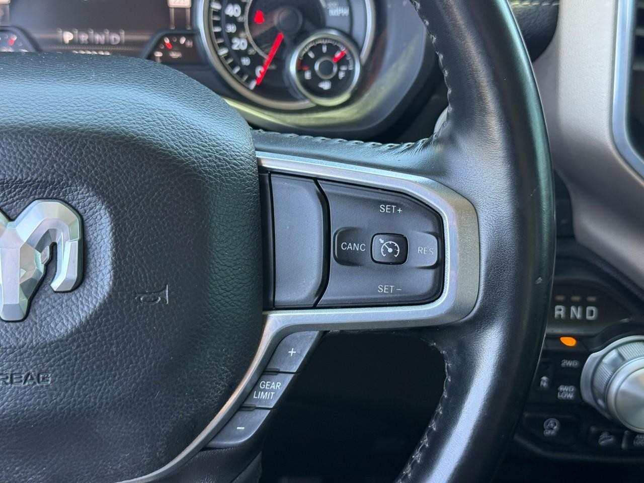 Ram 1500 Vehicle Full-screen Gallery Image 20