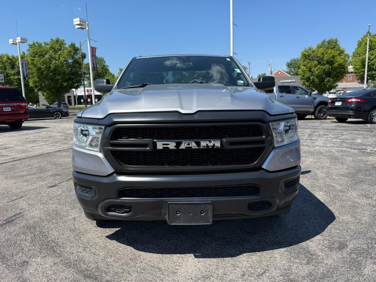Ram 1500 Vehicle Full-screen Gallery Image 10