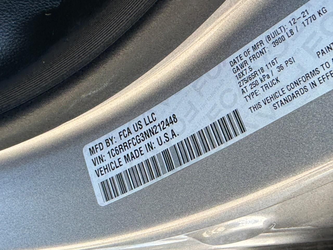 Ram 1500 Vehicle Full-screen Gallery Image 20