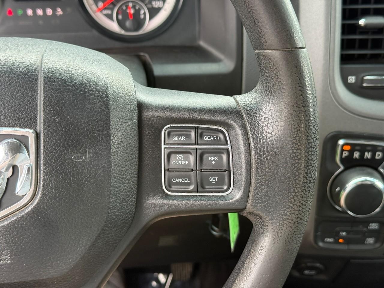 Ram 1500 Vehicle Full-screen Gallery Image 17