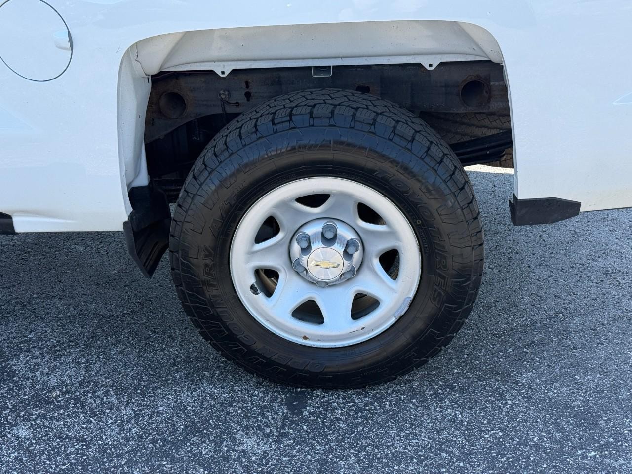 Chevrolet Silverado 1500 Vehicle Full-screen Gallery Image 06