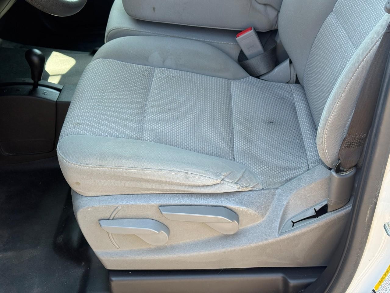 Chevrolet Silverado 1500 Vehicle Full-screen Gallery Image 16