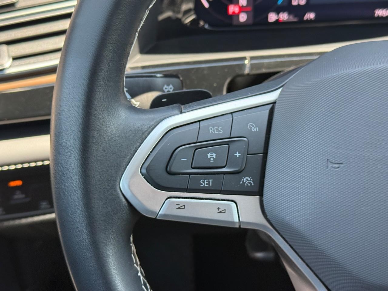 Volkswagen Atlas Vehicle Full-screen Gallery Image 19