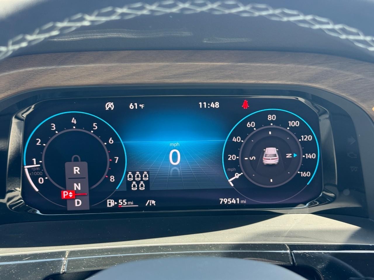 Volkswagen Atlas Vehicle Full-screen Gallery Image 21