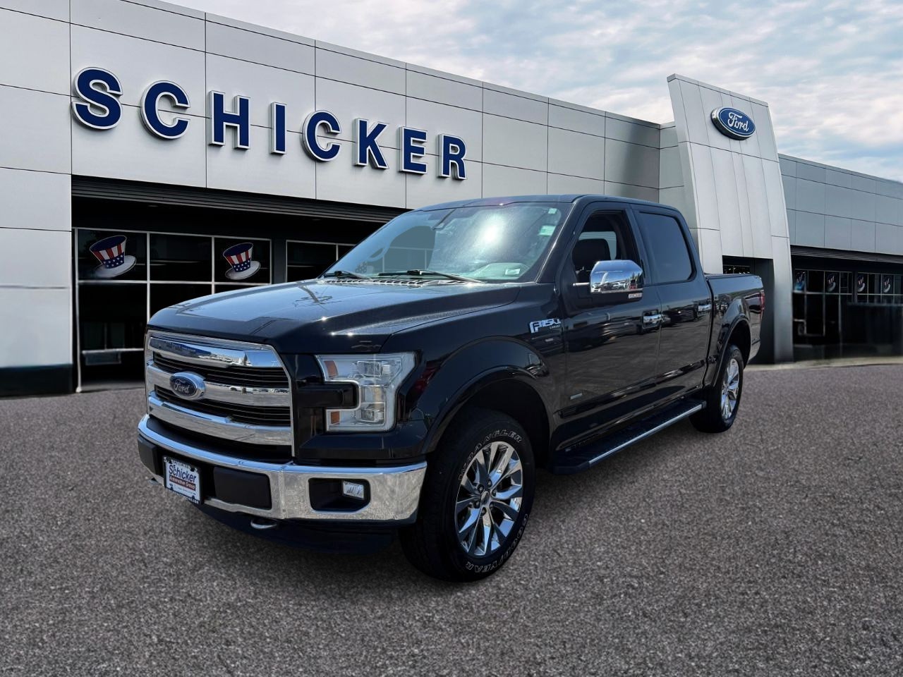 Ford F-150 Vehicle Full-screen Gallery Image 04