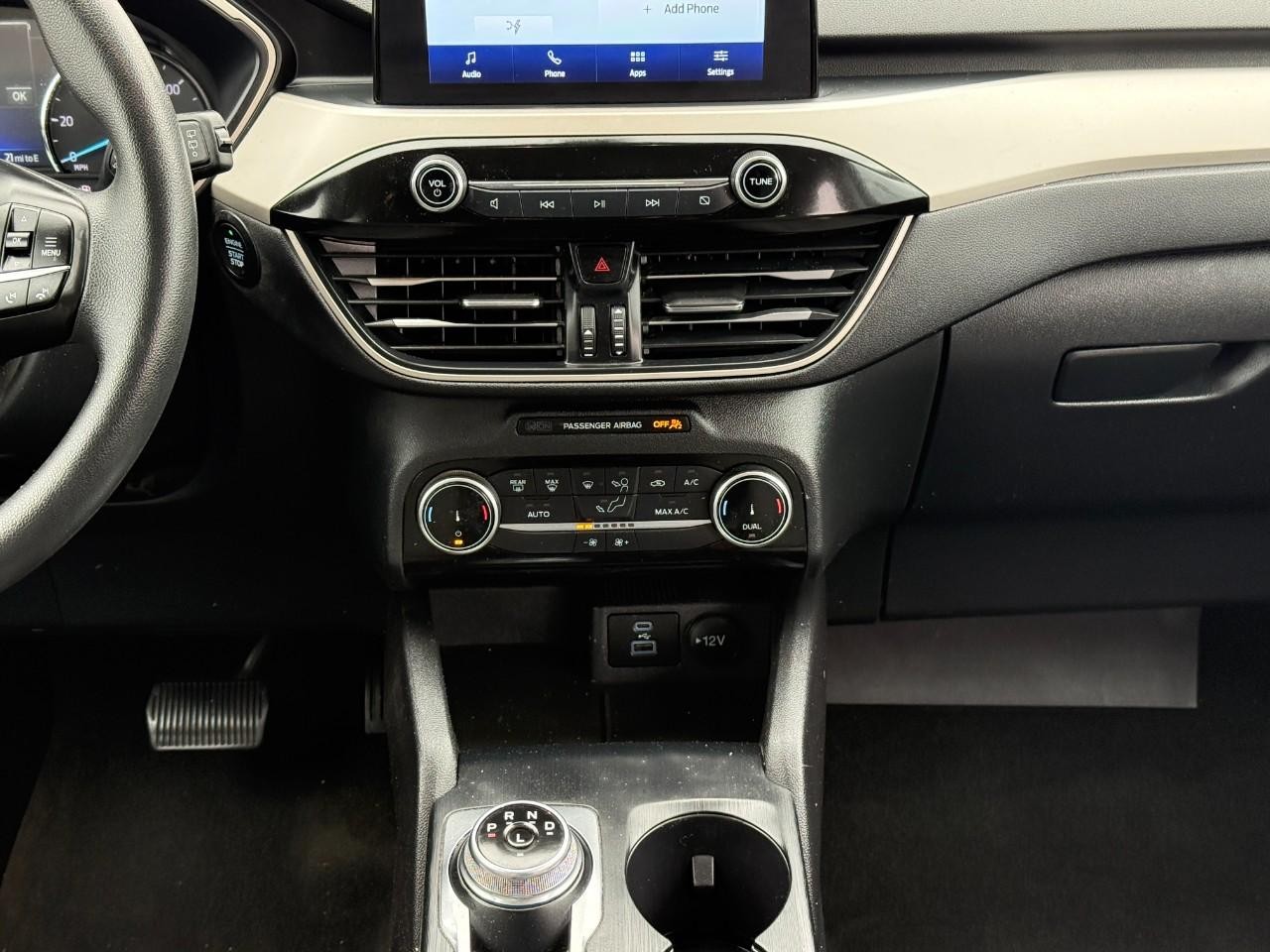 Ford Escape Vehicle Full-screen Gallery Image 14