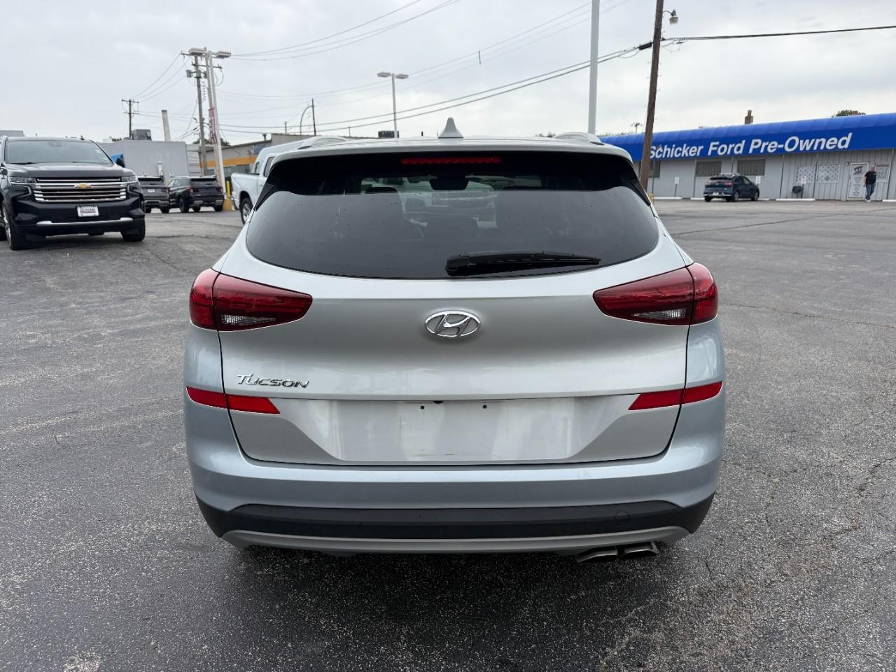 Hyundai Tucson Vehicle Full-screen Gallery Image 08