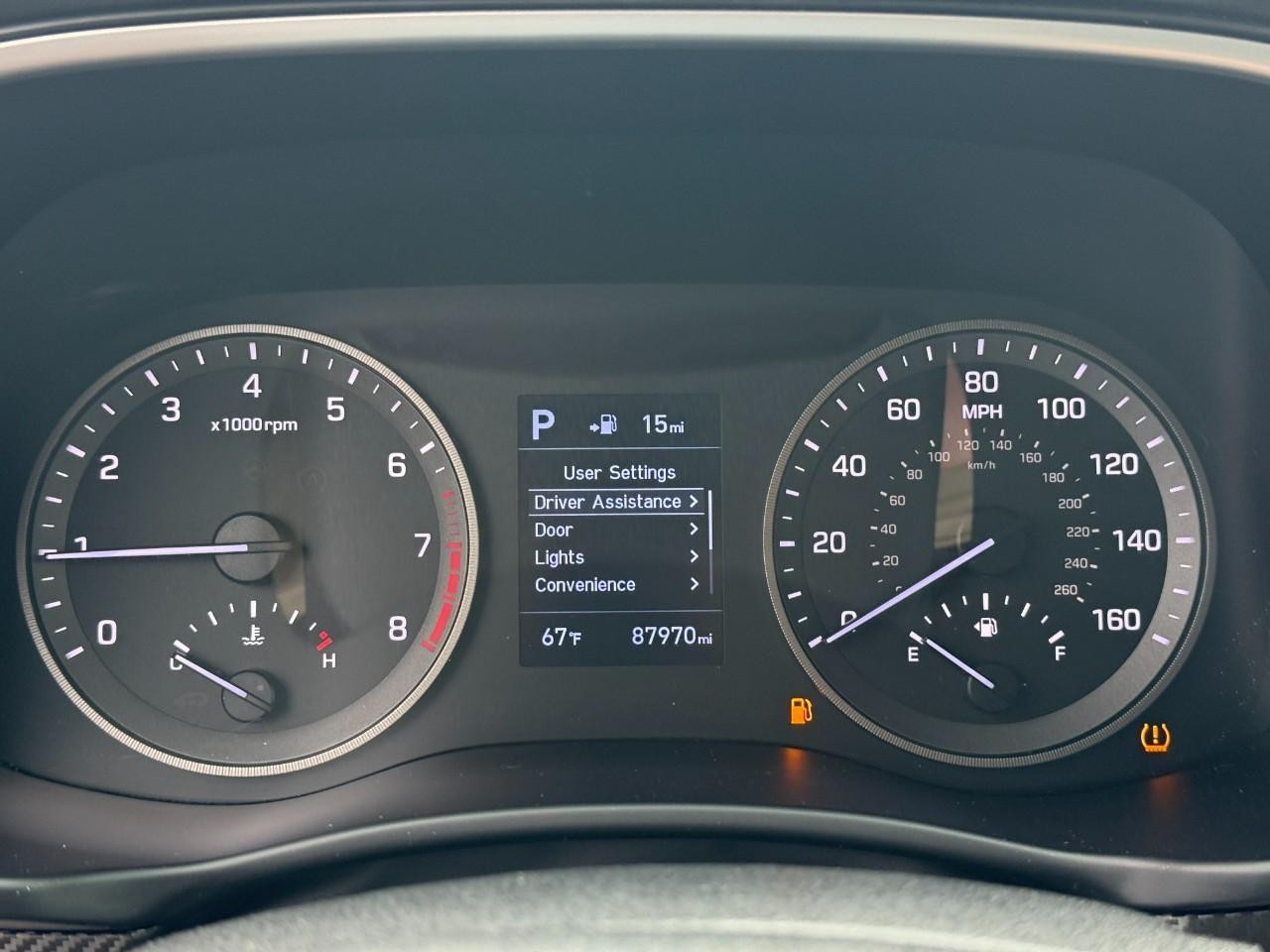 Hyundai Tucson Vehicle Full-screen Gallery Image 22