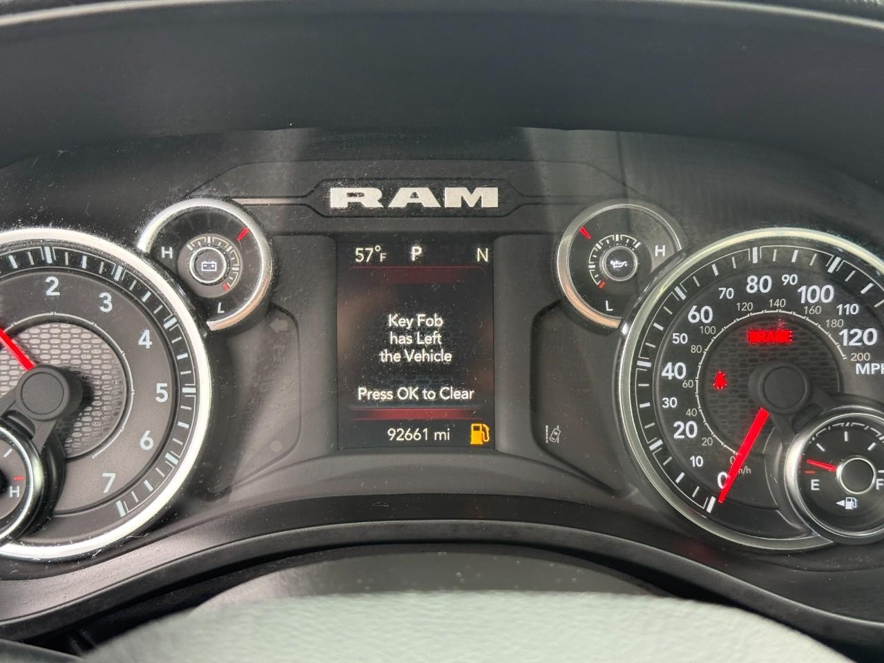 Ram 1500 Vehicle Full-screen Gallery Image 20