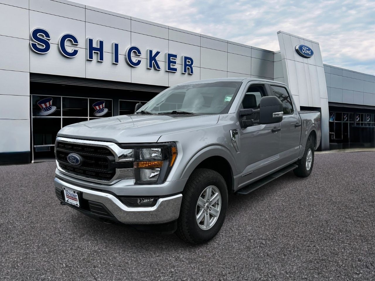 Ford F-150 Vehicle Full-screen Gallery Image 04