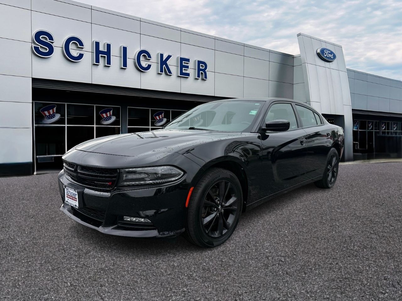 Dodge Charger Vehicle Full-screen Gallery Image 04